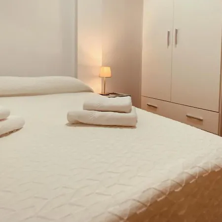Casa Edison 아파트 *